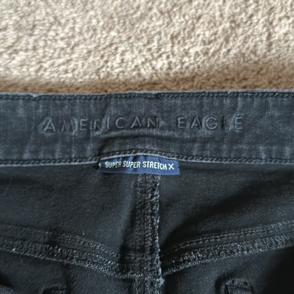 Hi-rise Shortie shorts in black - Picture 5 of 6